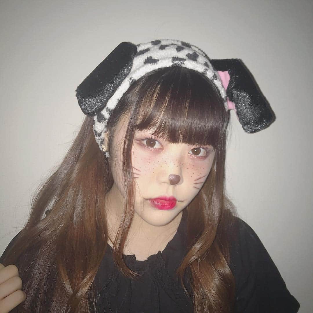 NaNaHoさんのインスタグラム写真 - (NaNaHoInstagram)「ハッピーハロウィン犬🐶 （家でメイクして満足）」10月31日 23時05分 - nanaho_tempurakidz