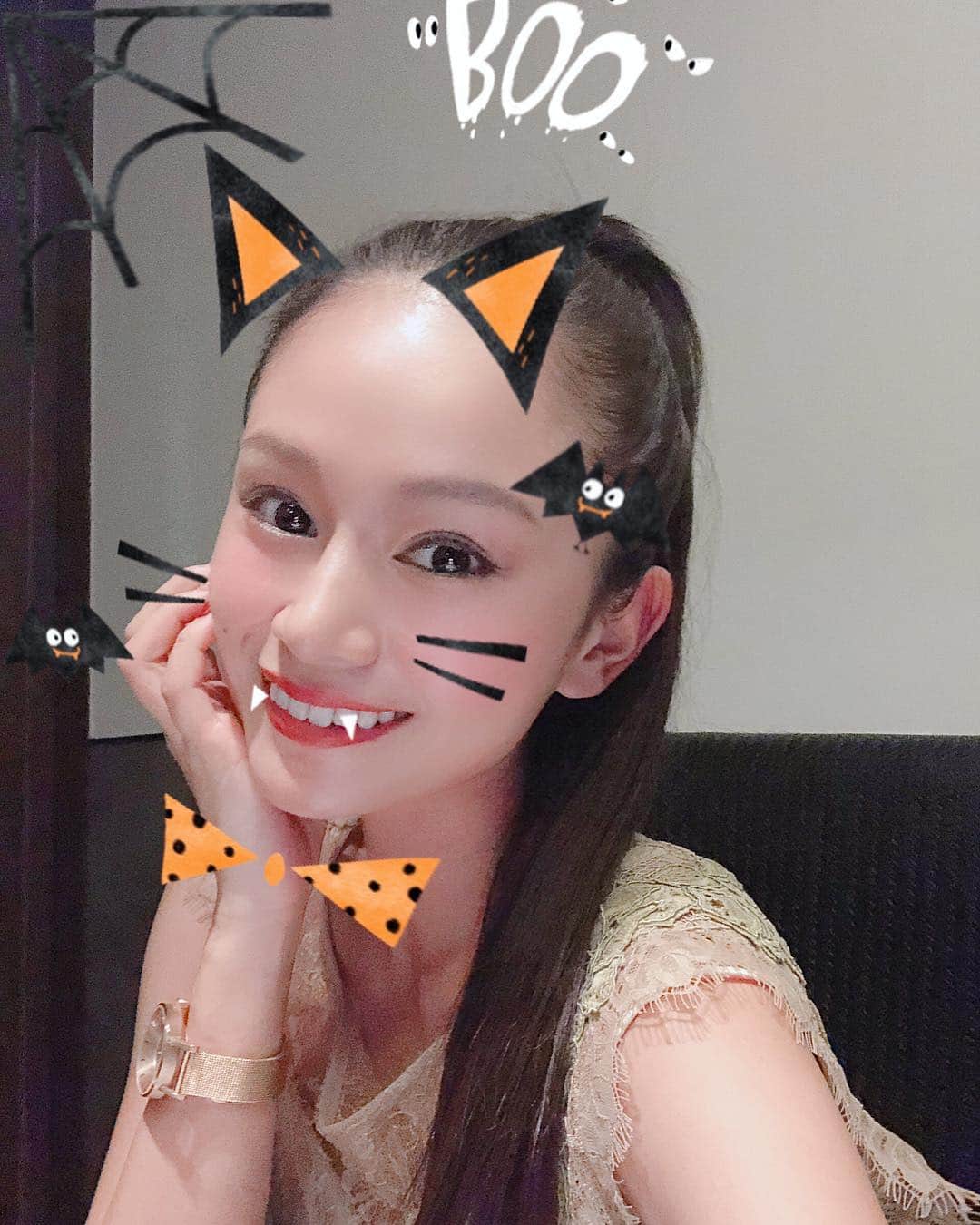 のインスタグラム：「あ、7分過ぎちゃった。 #1988 #1031 #happyhalloween  #happybirthday  #30thbirthday」