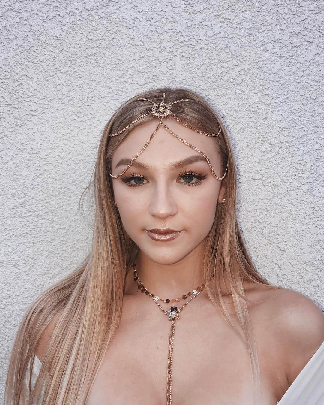 オータム・ミラーさんのインスタグラム写真 - (オータム・ミラーInstagram)「Greek goddess 💫✨ #halloween2018 #goddess」11月1日 10時37分 - autumnmiller