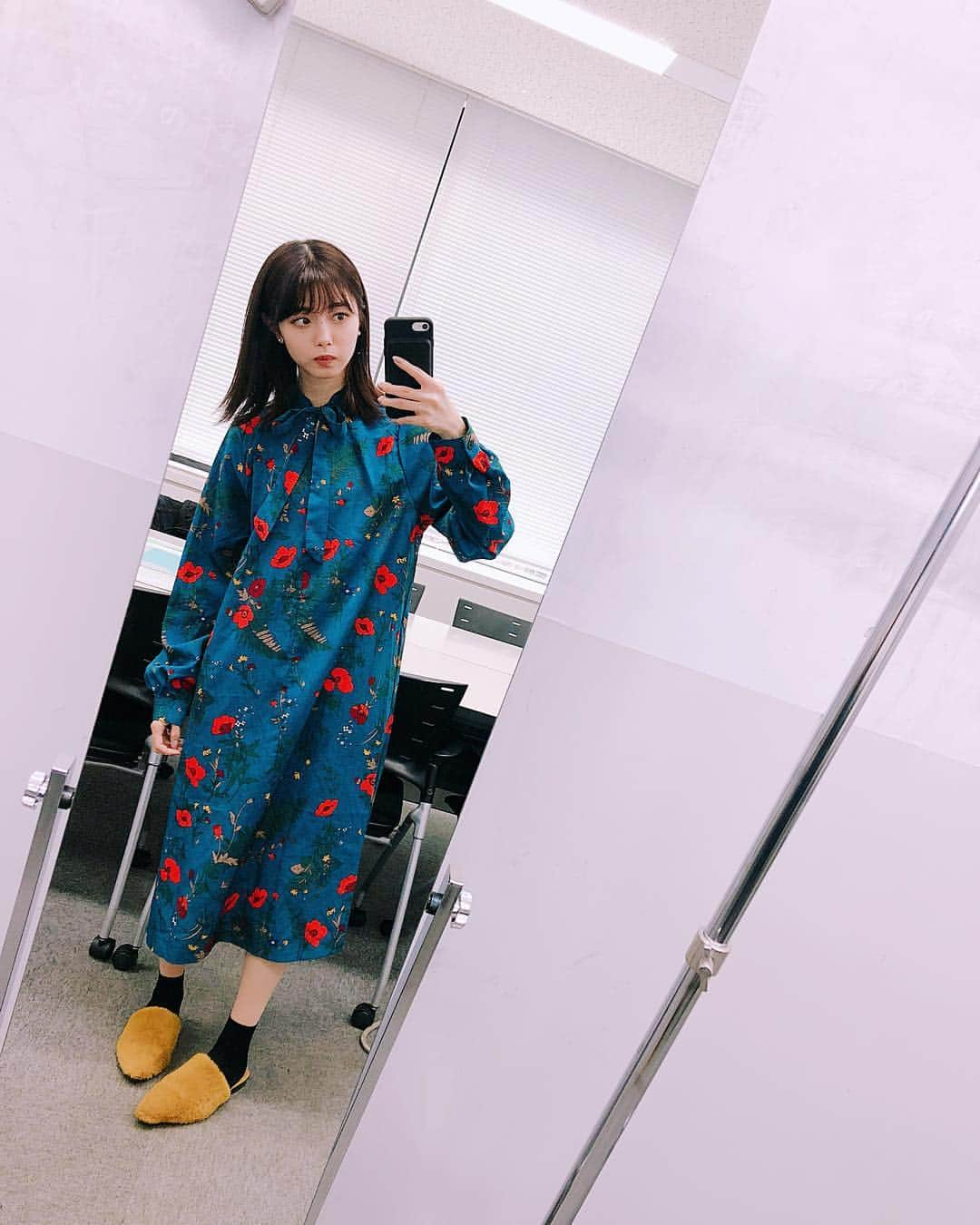 市川美織さんのインスタグラム写真 - (市川美織Instagram)「私服さん。 #みおり私服 #久しぶりの投稿 #タグ付けしました #2枚目これがほんとの手ぶれ」11月1日 11時29分 - miori_ichikawa