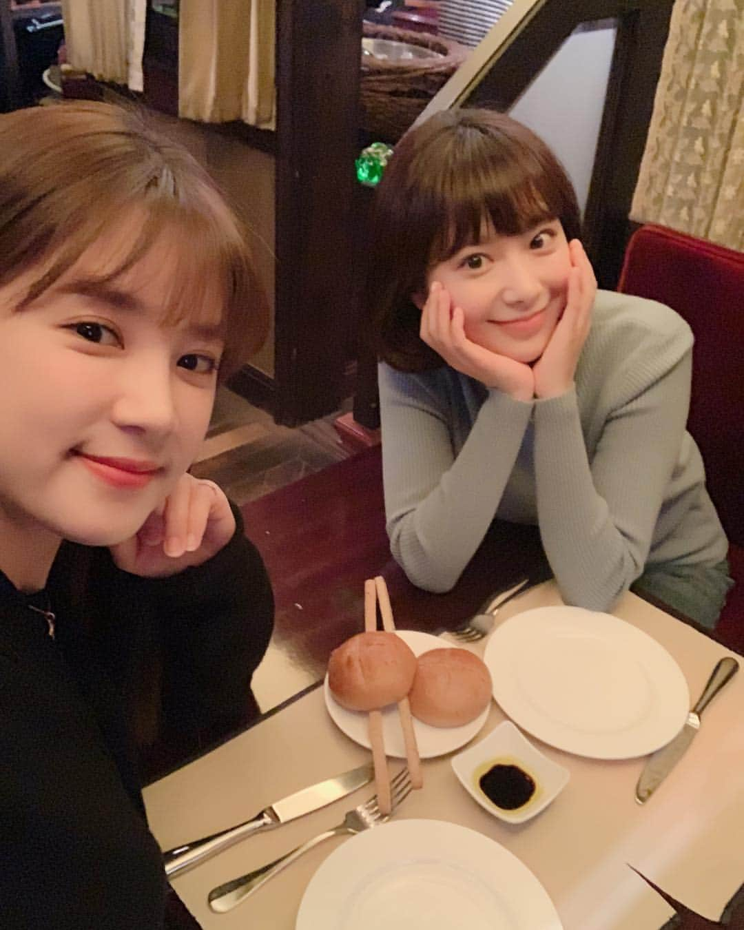 パク・チョロンさんのインスタグラム写真 - (パク・チョロンInstagram)「데이트❤️😍@d.yea #로드패밀리#유리와다혜」11月1日 23時04分 - mulgokizary