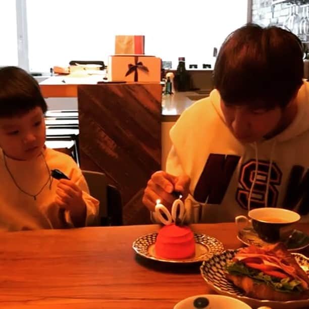 パク・コニョンのインスタグラム：「채림아 이준아 고마워~ ❤️❤️❤️ #가족#인생은아름다워」