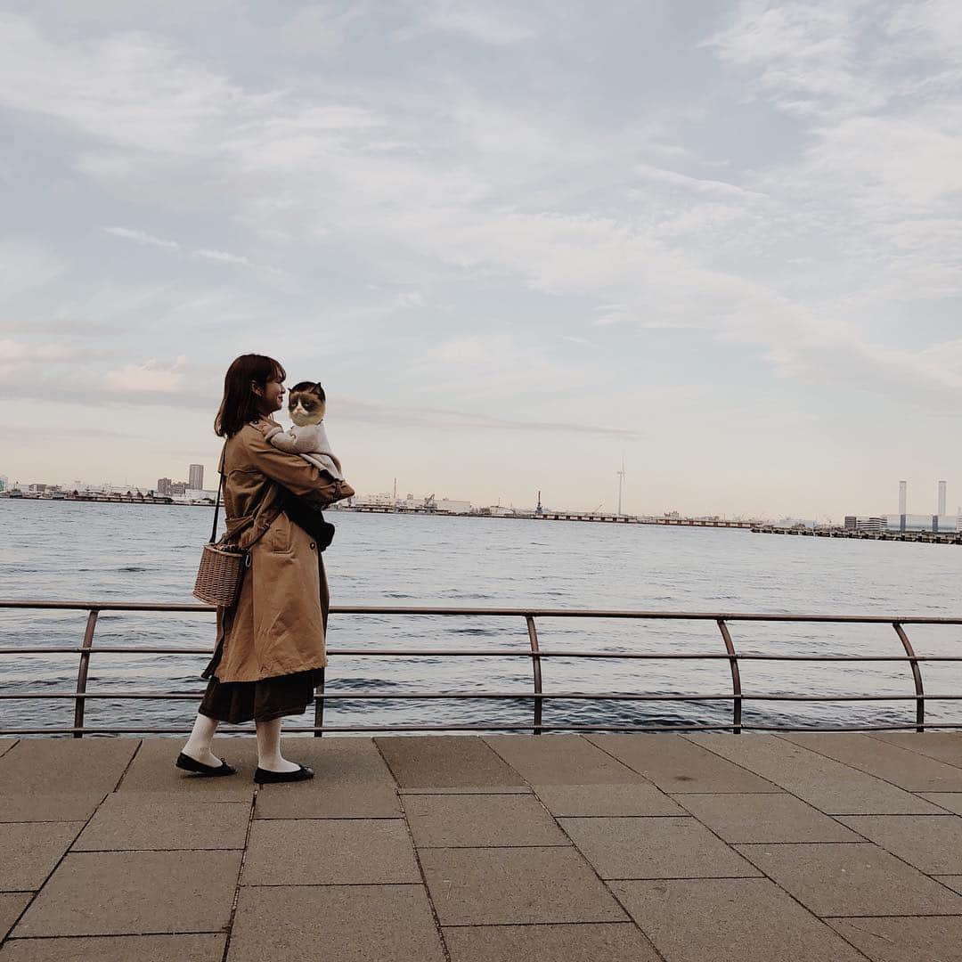 のインスタグラム：「昨日はちょりと久しぶりにランチへ🚢！ ちょりと娘は会うの2回目ですが、会うなりニコニコで終始ずっと笑っていた2人の関係にほっこりしました☆」