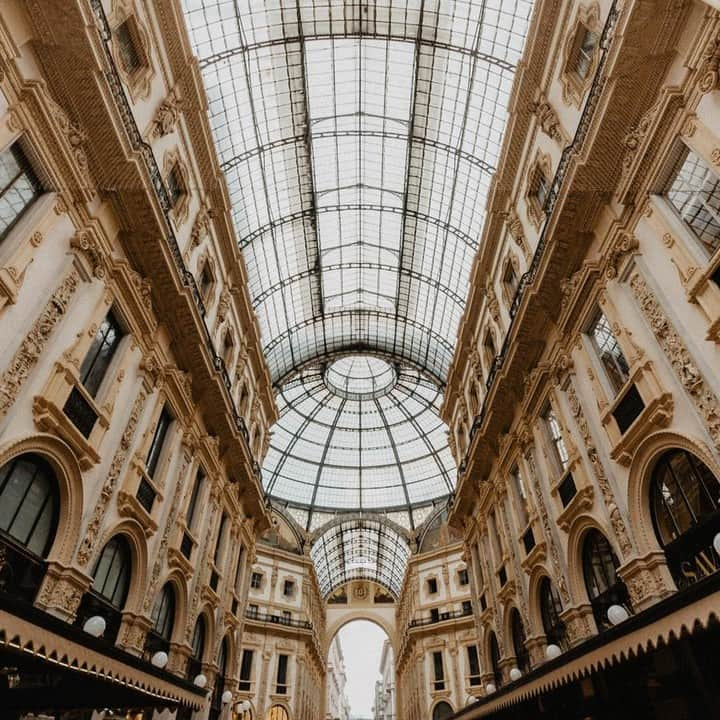 ステファンケリアンさんのインスタグラム写真 - (ステファンケリアンInstagram)「ITALIAN -- ESCAPE  Let's take a long break in Milan... #stephanekelian #italy #longweekend #milano」11月2日 3時25分 - stephane_kelian