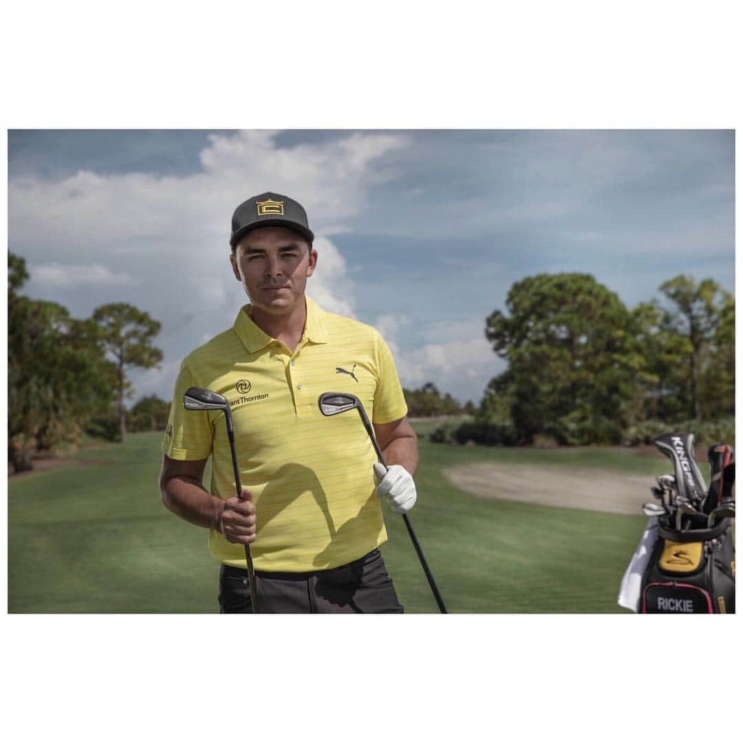 リッキー・ファウラーのインスタグラム：「@cobragolf has packed these new CB-MB irons with TOUR inspired innovation👌 Link in bio to game my gamers!」