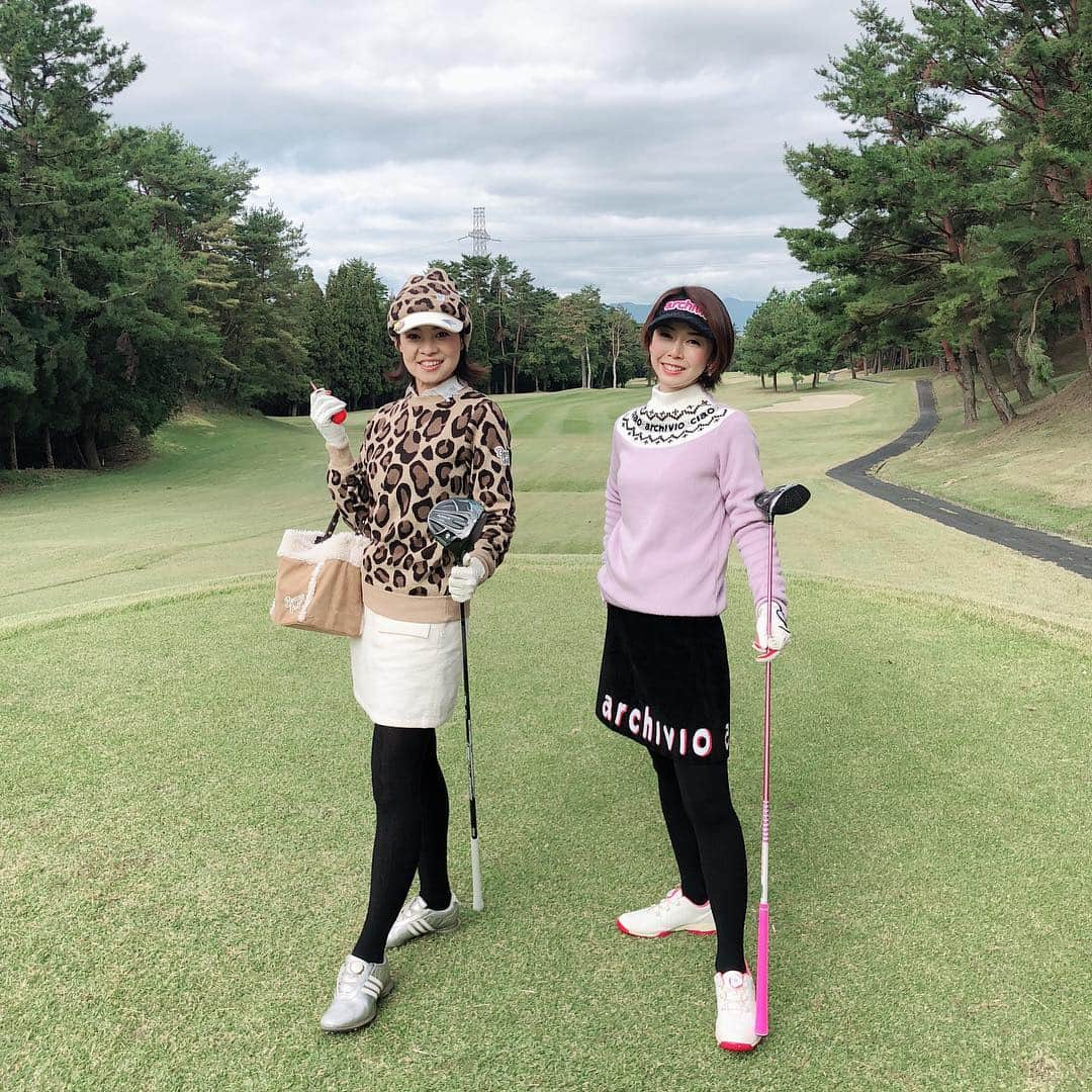 宮崎宣子さんのインスタグラム写真 - (宮崎宣子Instagram)「京都ゴルフ⛳️🏌️‍♀️ 難しいーー💦 砲台グリーンに悩まされました😭 全部転げ落ちてしまう…😅 栗東、三上のトーナメントコースは、私にはまだレベルが高すぎました⛳️ でも、紅葉🍁もしてて、綺麗でした🍁🍁🍁 #京都ゴルフ #京都旅 #女子旅 #砲台グリーン #トーナメントコース #栗東コース #三上コース」11月3日 11時57分 - miyazaki_nobuko