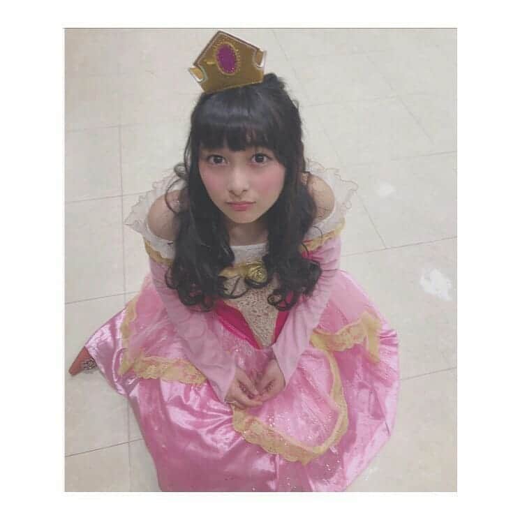 牧内莉亜さんのインスタグラム写真 - (牧内莉亜Instagram)「☺︎ . この間のハロウィンの写真、切れちゃってたから載せ直しー👑」11月3日 20時42分 - ria_makiuchi_official