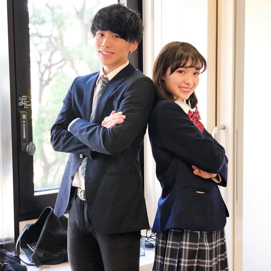 ストーン奈緒美さんのインスタグラム写真 - (ストーン奈緒美Instagram)「こんにちは🌞 ・ ソフィア祭1日目はミスミスターコラボ企画やりました💓 ・ 告白シチュエーションをステージの上で演技するのは恥ずかしすぎましたが、良い思い出です✨ ・ ・ ミスミスターで一緒に何かをするのは昨日で最後😭 #カポエイラテンポ でみんなとブラジルの格闘技をした日を思い出して泣きそうになりました😭 ・ ・ ・ #ミスコン#ミスソフィア#上智#ファイナリスト#ミスキャン#カポエイラ#制服#jk#ポートレート#被写体#写真#モデル#メイク#ファッション#photography #makeup#fashion#japan」11月3日 13時27分 - 18misssophia_2