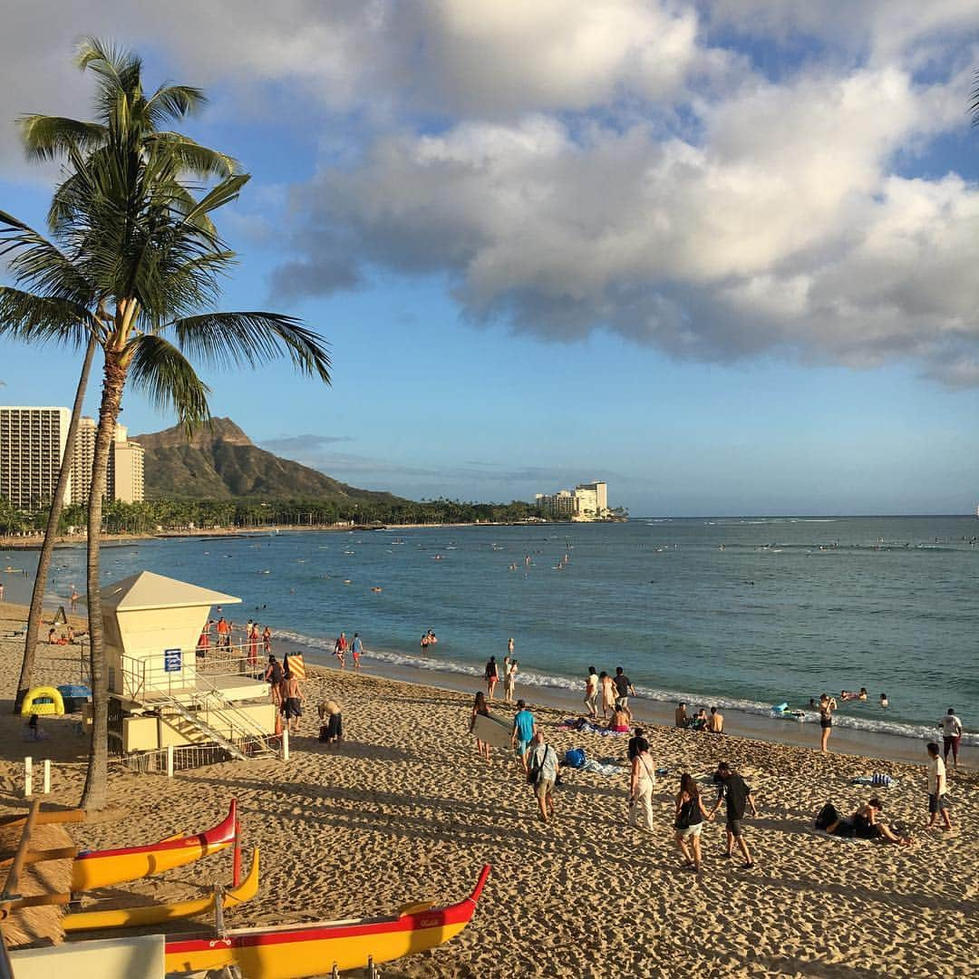 工藤まやさんのインスタグラム写真 - (工藤まやInstagram)「Beautiful Waikiki🧡 #hawaii#waikiki#paradise」11月4日 10時38分 - mayahawaii325