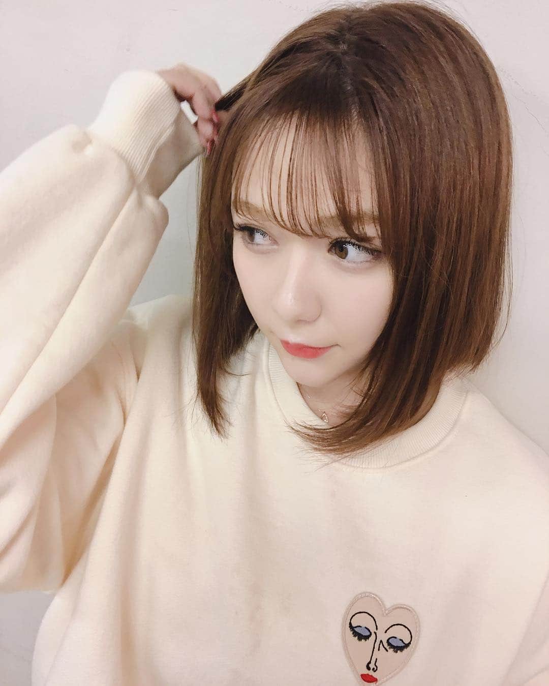村重杏奈さんのインスタグラム写真 - (村重杏奈Instagram)「髪色おちてきたー🙂🙂🎈🎈 次何色にしよんごー🎈🎈」11月4日 17時30分 - hktanna4848