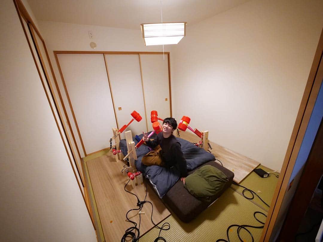すしらーめん《りく》さんのインスタグラム写真 - (すしらーめん《りく》Instagram)「装置「ピコピコモーニング！」 #youtuber #目覚まし時計」11月4日 18時38分 - sushi_riku