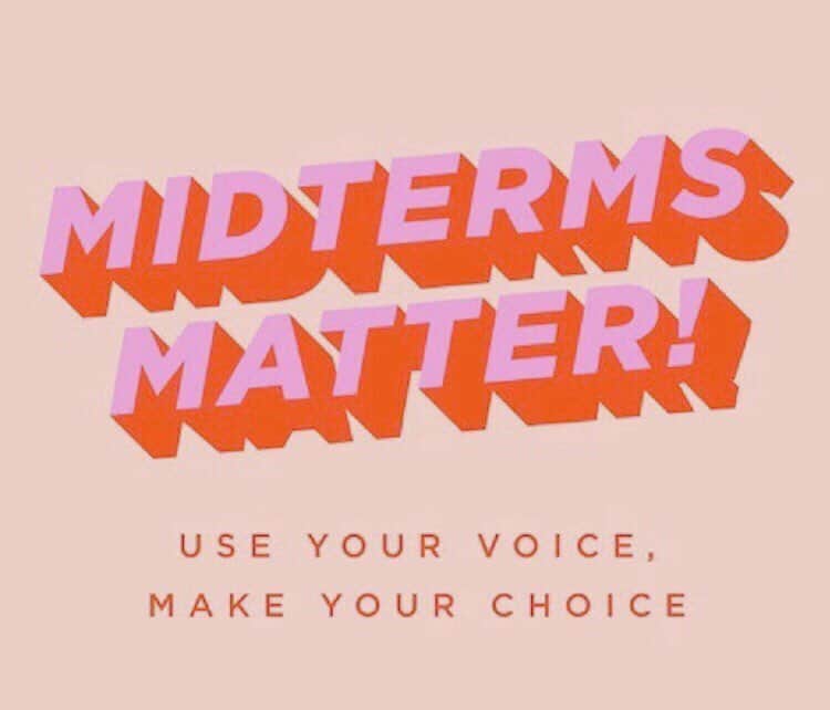 アリシア・デブナム・キャリーのインスタグラム：「‪The midterms are upon us November 6th and young voices have power!  For the first time many of you have the opportunity to direct this great country (and in the bigger picture, the future of this planet) in a pragmatic, compassionate, safe and open-minded direction. ‬Your vote can ensure the preservation of the precious environment and the protection of basic human rights that everyone deserves no matter age, race, gender, status or religion‪.‬ I hope someday to also have the chance to help shape this wonderful country, until then, many of you DO have the opportunity to exercise this liberty and change the unfortunately intolerant trajectory this country is headed. Your voice matters! #vote‬」