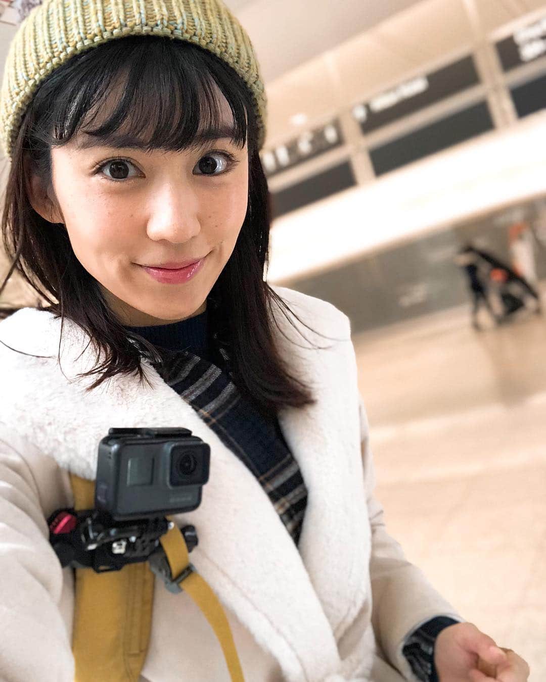 のインスタグラム：「今日から旅に出ています✈️ どこに来ているでしょう🙈  #世界の国境を歩いてみたら・・・ #BS11」