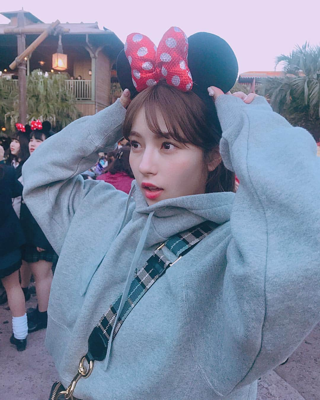 近藤萌恵里さんのインスタグラム写真 - (近藤萌恵里Instagram)「Disney🐭💗 #11月1日  #夢の国  #ポップコーン食べすぎ」11月5日 21時21分 - moerii_25