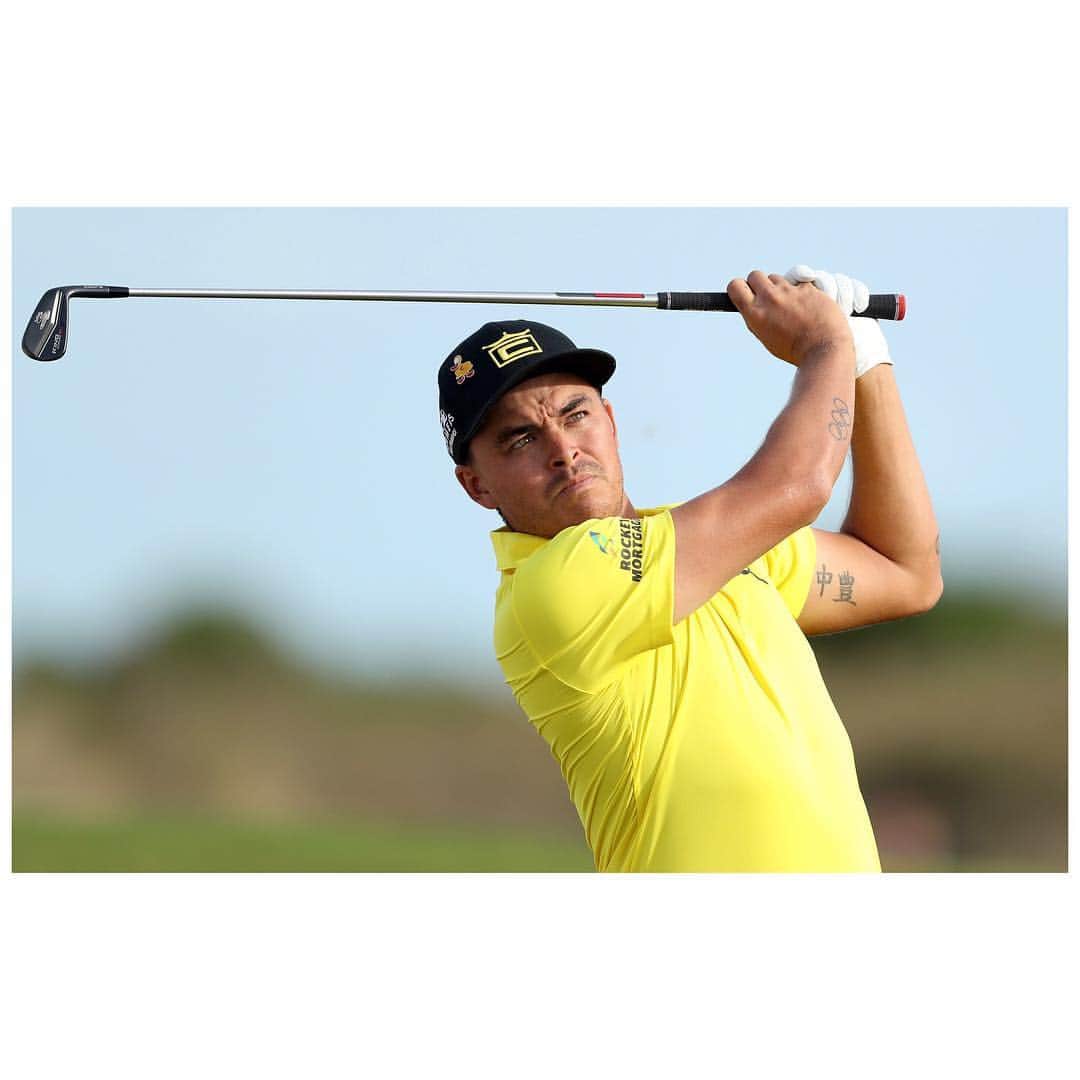 リッキー・ファウラーのインスタグラム：「C = COBRA🐍  @cobragolf」