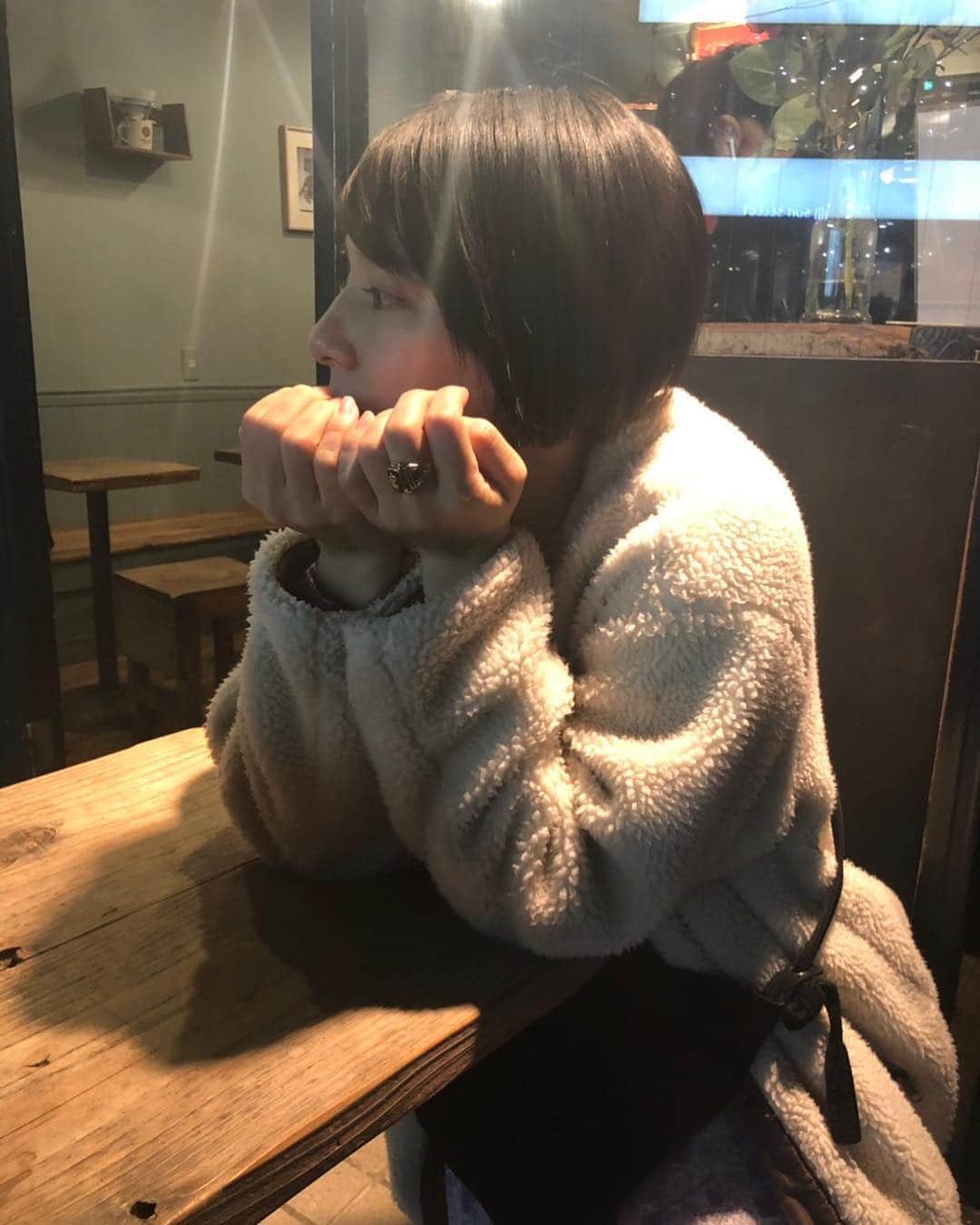 生越千晴のインスタグラム：「. 髪の毛をバッサリした！ すっぽんサイコーだった！ ceroサイコーだった！」