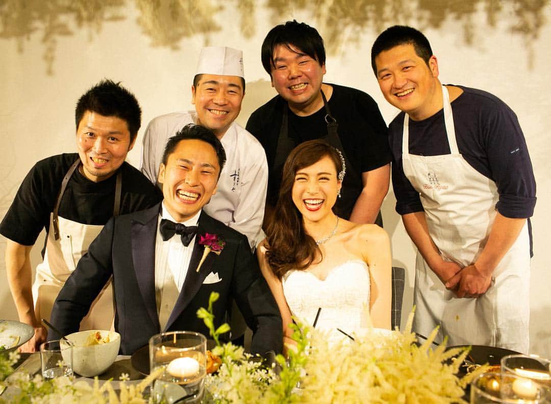 太田雄貴さんのインスタグラム写真 太田雄貴instagram 12 1は結婚記念日でした あっという間の一年でした 明らかに結婚 に向いてない僕でしたが 友里のお陰で夫やらせて貰えています 仕事に家の事に本当に頭が下がります 個人的には妻の影の努力に感動して