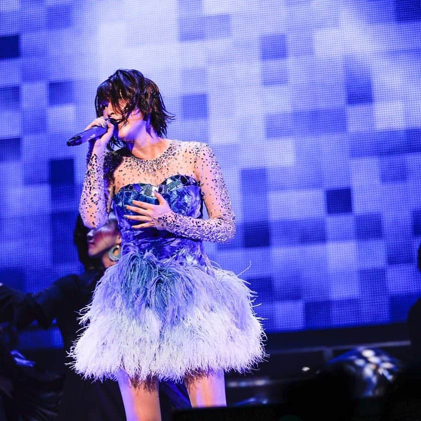 のインスタグラム：「. 藍井エイル Special Live 2018〜RE BLUE〜at 日本武道館  LIVE Blu-ray & DVD 12.5 Release . . #1205Relese #LIVE #武道館 #藍井エイル #eiraoi #Livephoto  #photo #JAPAN #anime #dress #blue」