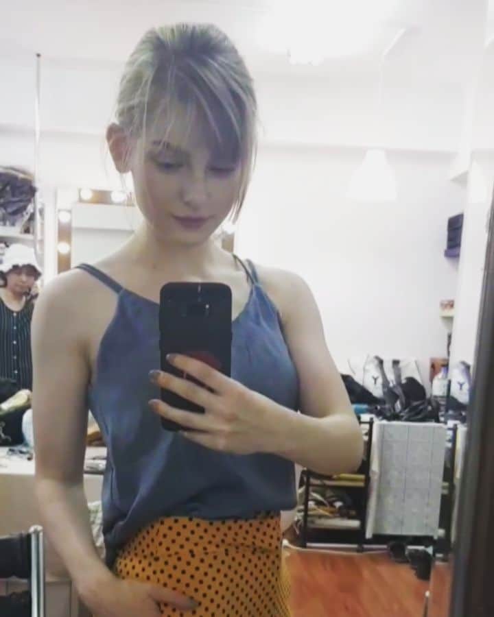 Ella Freyaのインスタグラム：「Still one of my favourite looks. Natural ~」