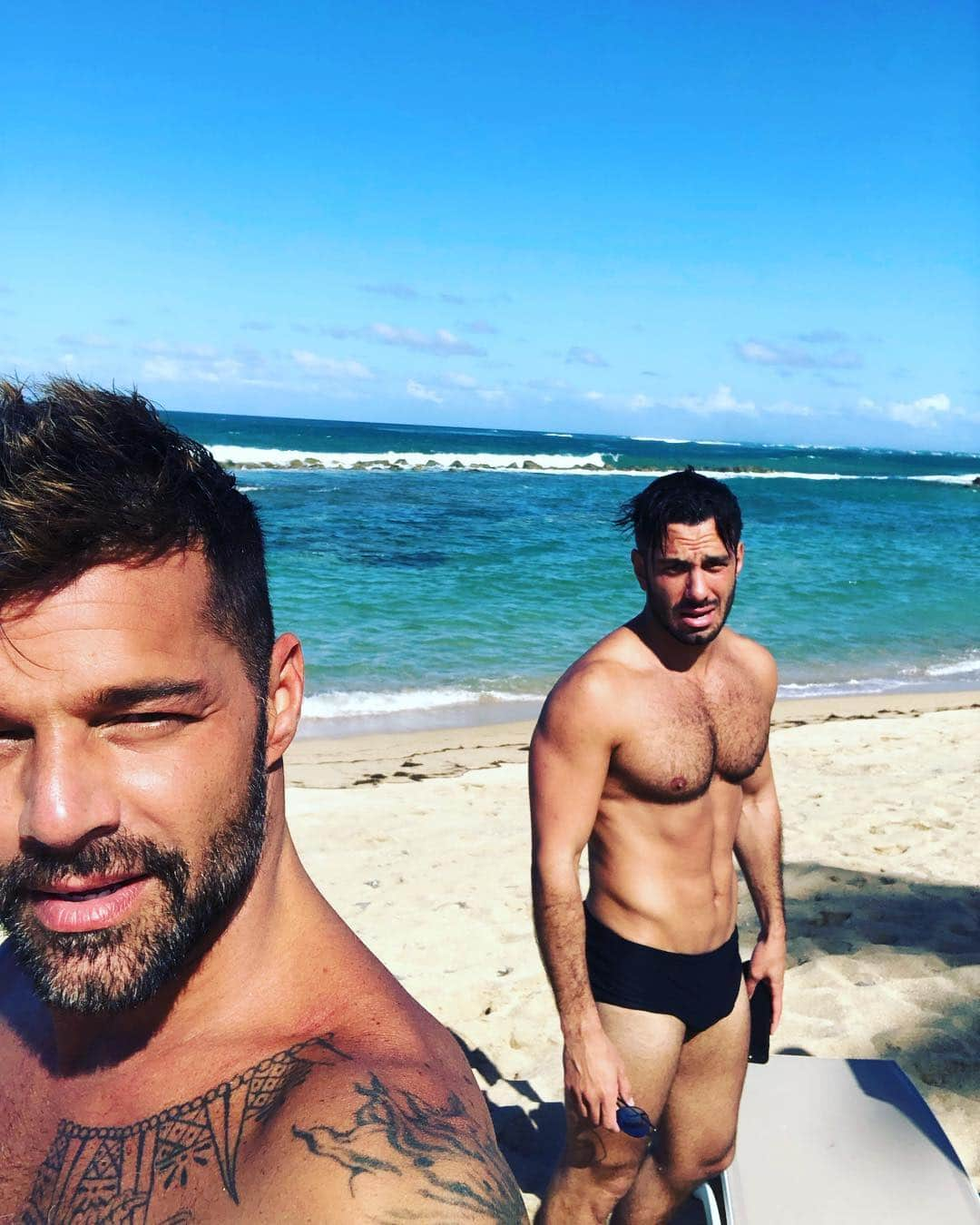 リッキー・マーティンさんのインスタグラム写真 - (リッキー・マーティンInstagram)「Este mar sana.」12月3日 9時04分 - ricky_martin