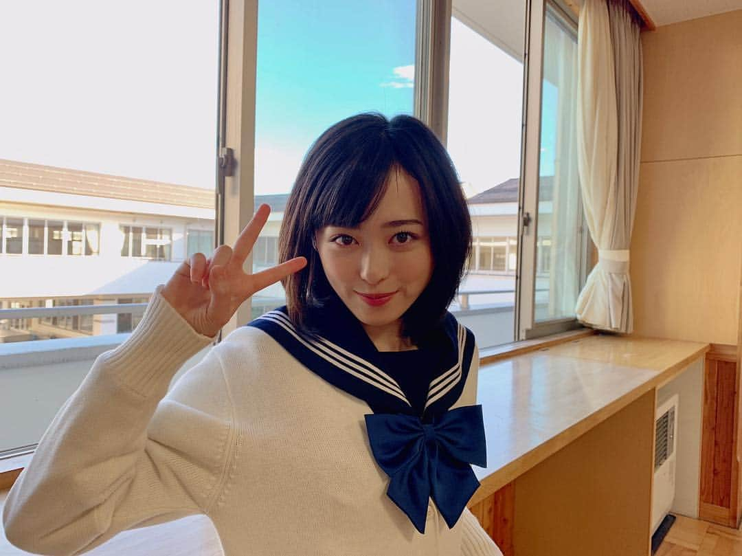 福原遥さんのインスタグラム写真 - (福原遥Instagram)「☺︎ やっとやっと！皆さんにお知らせができます✨ 映画「4月の君、スピカ」で佐藤大樹さんと共に主演を務めさせていただくことになりました！ ご一緒したかった大谷健太郎監督をはじめ、キャストの皆さん、スタッフの皆さんと１つになり、温めて温めて大切に過ごした「4月の君、スピカ」の世界をたくさんの方に味わって頂きたいです。 2019年春、全国劇場公開です‼️ 大切な人に想いを伝えたくなる、背中をグッと押される映画になっています。 是非！楽しみに待っていてください❗️ #映画 #4月の君スピカ #早乙女星 役 #大谷健太郎 監督 #佐藤大樹 さん」12月3日 10時43分 - haruka.f.official