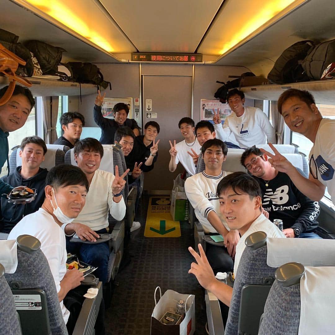 のインスタグラム：「投手会！！ #1泊2日 #ゴールデングラブ賞」