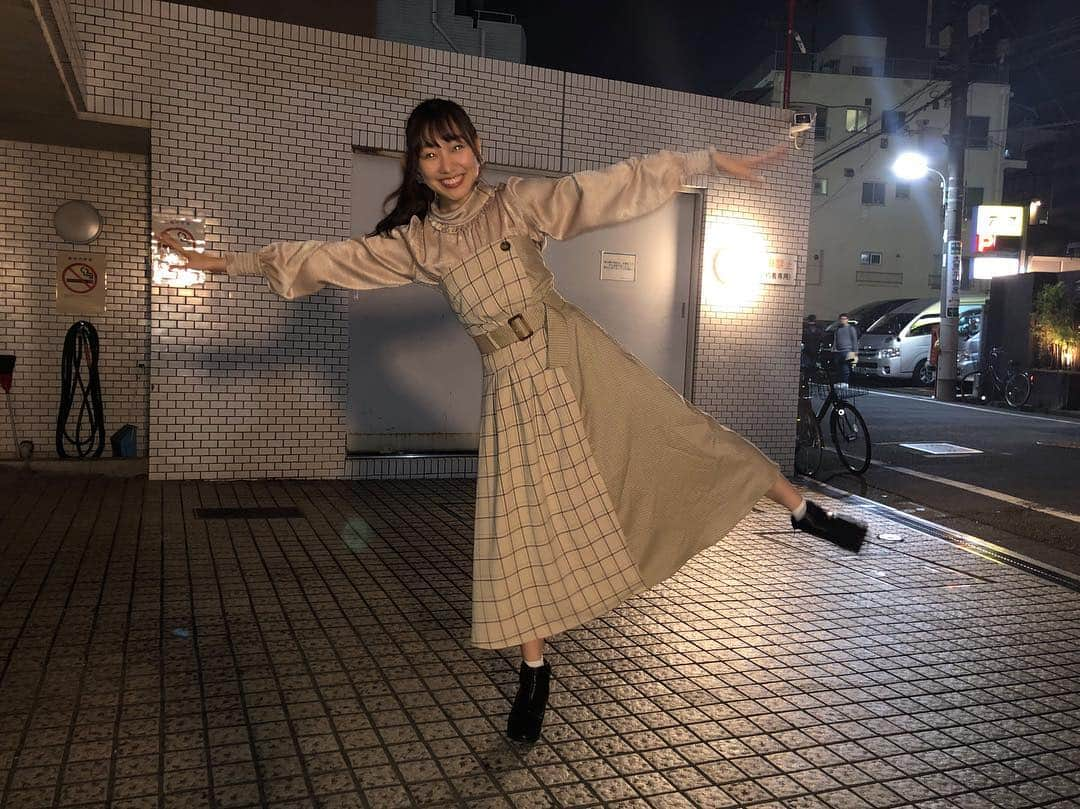 須田亜香里さんのインスタグラム写真 - (須田亜香里Instagram)「12月3日(月)日テレ 【有吉ゼミ】19:00〜 激辛食べる前の写真。 松坂大輔さんにお会いできるのが嬉しくてはしゃいでます。  #有吉ゼミ #激辛 #コーディネート」12月3日 17時18分 - akarisuda