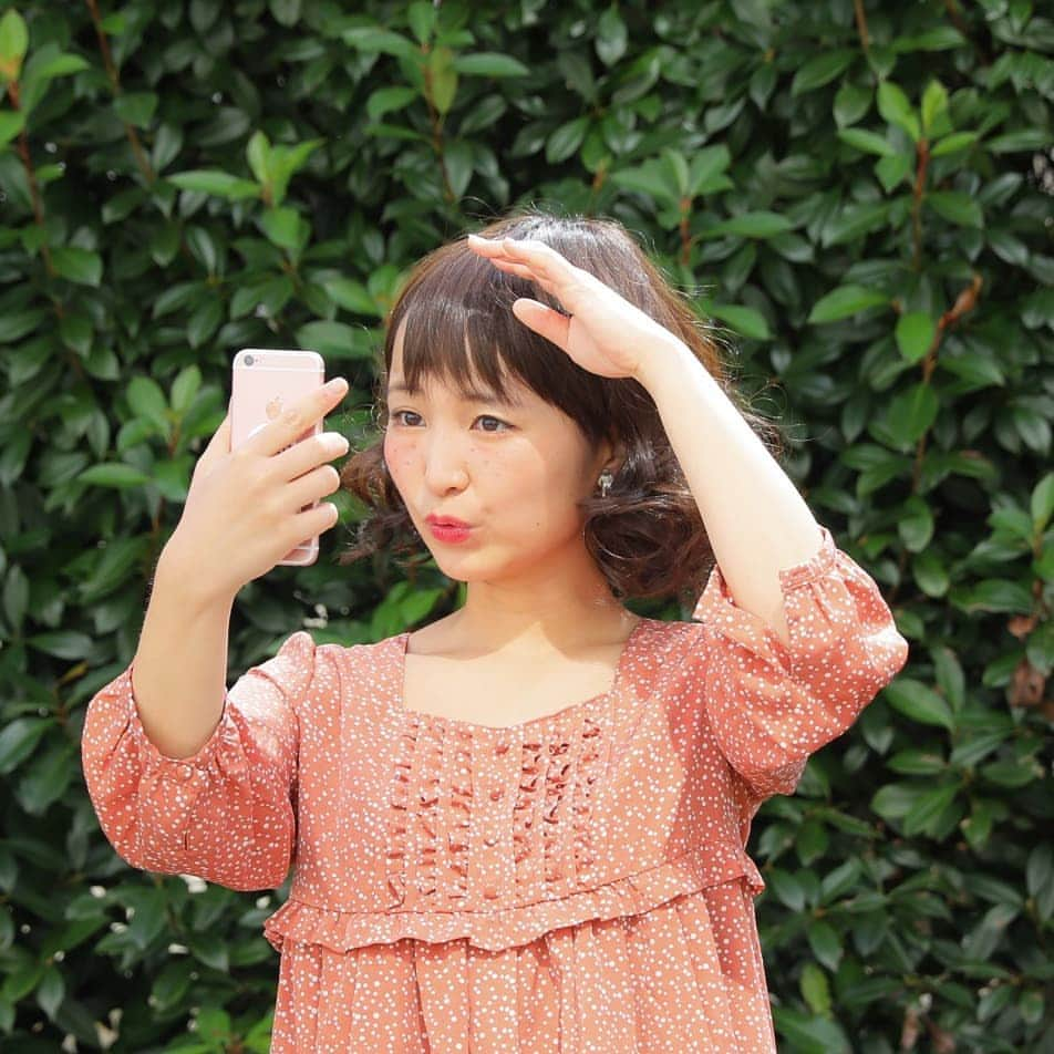 MYWIG マイウィッグのインスタグラム：「休日にちょっとした変化を  #マイウィッグ #cute #dress #fashion #fashionable #hairstyles #ヘアスタイル #ヘアアレンジ #おしゃれさんと繋がりたい #ヘアモデル #ウィッグ #可愛い」