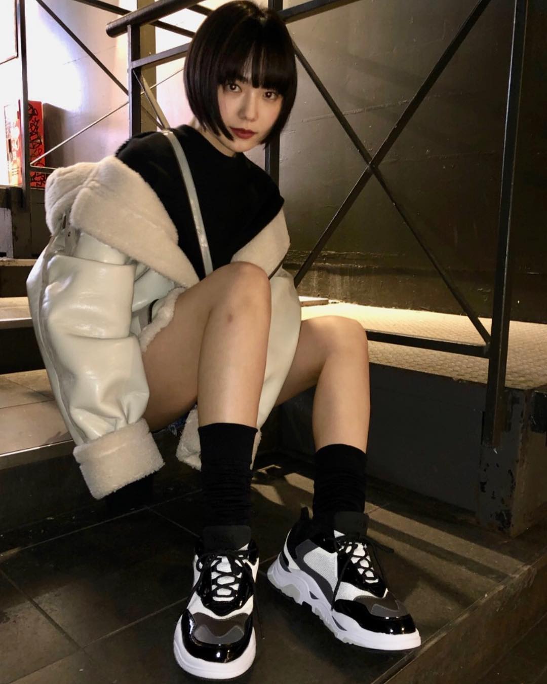 Mikako さんのインスタグラム写真 - (Mikako Instagram)「きょう #moussystudiowear  @moussystudiowear ありがとうございます👟! 履きやすさ、かわいさ異常です。🙏🏻🙏🏻」12月3日 21時28分 - mikako_faky