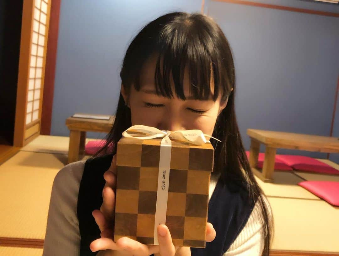 佐竹美希さんのインスタグラム写真 - (佐竹美希Instagram)「あすかさんとスイーツ🍰💕うらやましいでしょー？？？いつもいつも、お食事会に混ぜていただいたり美味しいお店教えていただいたり、本当にお世話になっています！ありがとうございます😭✨#フードアナリスト #あすかりん #金沢 #にし茶屋街 #プレスタ #チョコレート #イギリス王室御用達」12月3日 22時31分 - miki_stk