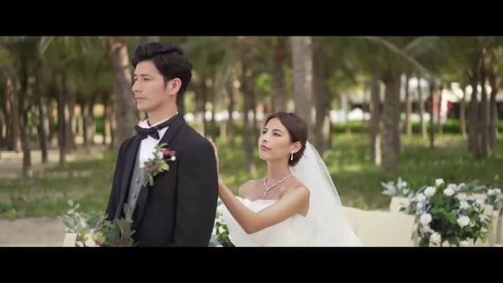 楠ダニエルのインスタグラム：「Part２ . ベトナムで撮影した Wedding Movieが完成しました🧐 . . 相手役はお馴染みの @ailene_perkins . . 3分あるムービーなので 分割してあげていきます🥴 . . .お楽しみに！ . . #model#モデル#daniel#mensfashion#ベトナム #menshair #メンズモデル#vacation#映えスポット #フリーモデル #apparel#wedding #photo#weddingmovie #photogenic #モデル#撮影#カップル#vacation#hoian #tuxedo #Vietnam#ウェディング #wedding #hot#shootingday #japanese #tokyostyle #ブライダル#ロケフォト」