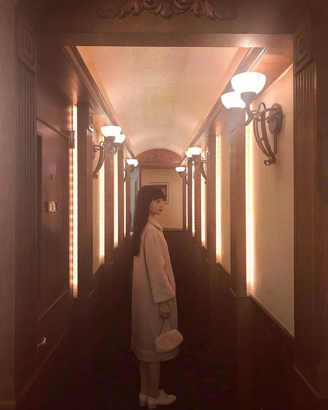 酒元麻衣（まいへー）さんのインスタグラム写真 - (酒元麻衣（まいへー）Instagram)「今日は @candy_meow615 さんと @meltheart_hikari さんと西武新宿へ☕️ 初めて三階席が空いていたので三階へ❤︎二階とまた雰囲気が違って素敵でした❤︎上京してから、お二人に出会って、沢山遊んで頂いて、本当に楽しい生活を送れています❤︎ありがとうございます❤︎ふふ #喫茶西武#西武新宿#純喫茶」12月4日 22時31分 - maihee