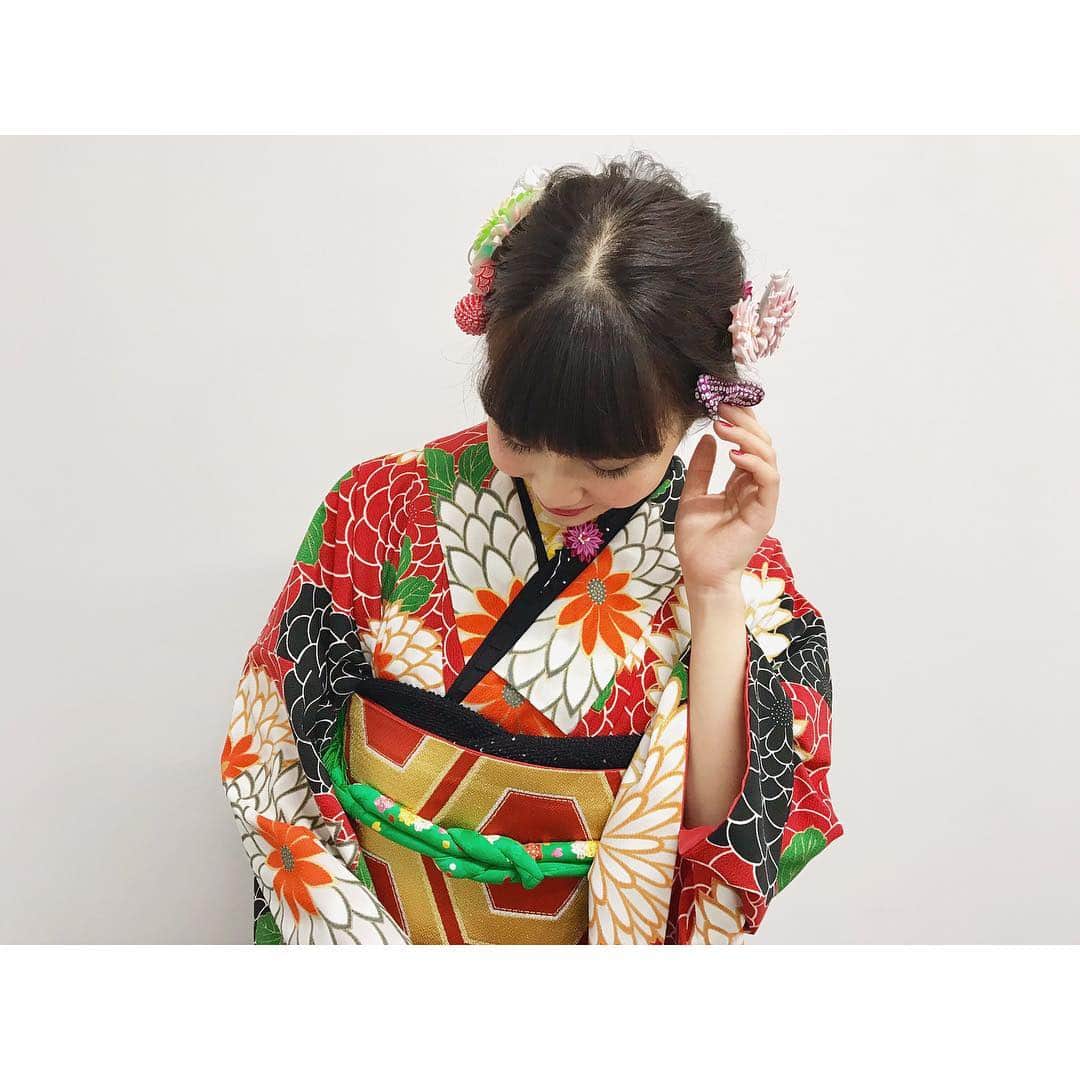 西脇彩華さんのインスタグラム写真 - (西脇彩華Instagram)「＊ るんるん🤗💓 #japanese #girlgroup #idol  #9nine #西脇彩華 #ちゃあぽん ・ #やしまグループ #やしまグループキモノファッションショー #着物 #ファッションショー」12月4日 17時24分 - chapon_930