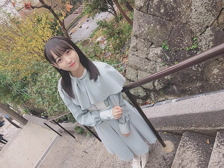 石田千穂さんのインスタグラム写真 - (石田千穂Instagram)「． 2月13日発売 STU48 2ndシングル の MV撮影を尾道でさせていただきました☺︎ ． ． 明日12月5日（水）に HMV三宮VIVRE 店内イベントスペース で 発売記念イベントをさせていただきます、！ 開催18:30　（集合時間18:00） 参加メンバー：石田千穂・門脇実優菜・薮下楓  ぜひぜひお待ちしてます ． 2ndシングル楽しみにしていてください🐈🌿 ． #STU48 #尾道STU #瀬戸内 #広島県 #尾道 #2nd #猫 と #階段 いっぱい #石田千穂」12月4日 19時07分 - chiho_ishida