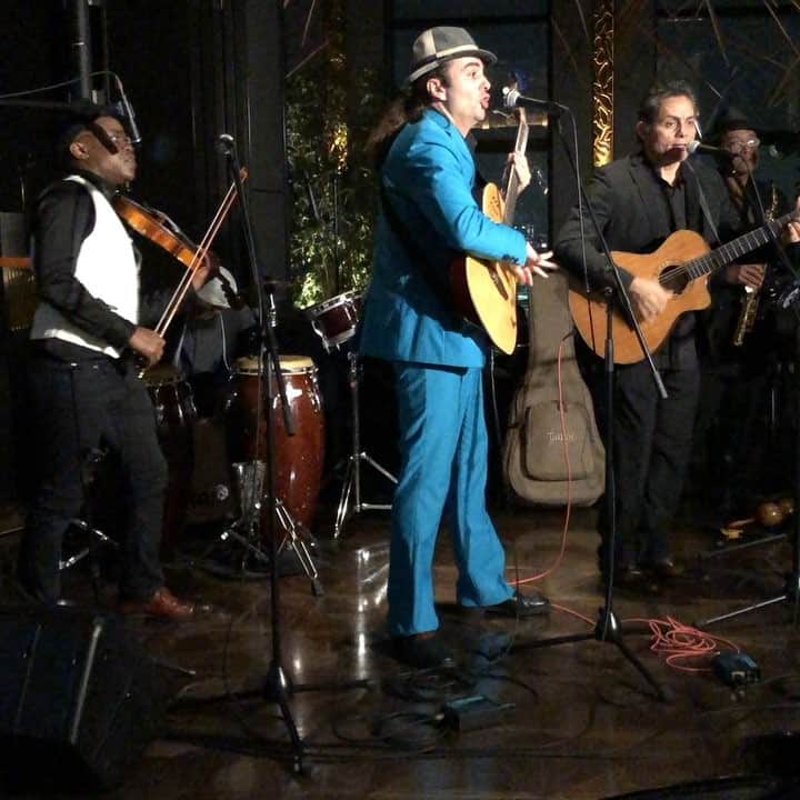 Table 9 TOKYO のインスタグラム：「先日開催された音楽イベント♪﻿ ［Havana Social Club］﻿ ﻿ ラテンミュージックと共に楽しむコース料理。﻿ ﻿ 次回は12月27日（木）19:30〜です！﻿ ﻿ Enjoy the performance of @alexanderlp_music on December 27th.﻿ ﻿ ☎︎03-5421-1114﻿ ﻿ #table9tokyo#t9#music﻿ —————————————————-﻿ #品川プリンスホテル#品川#コース料理#音楽#ラテン#latin#ホテル#cuba#キューバ#shinagawa#princehotel#hotel」