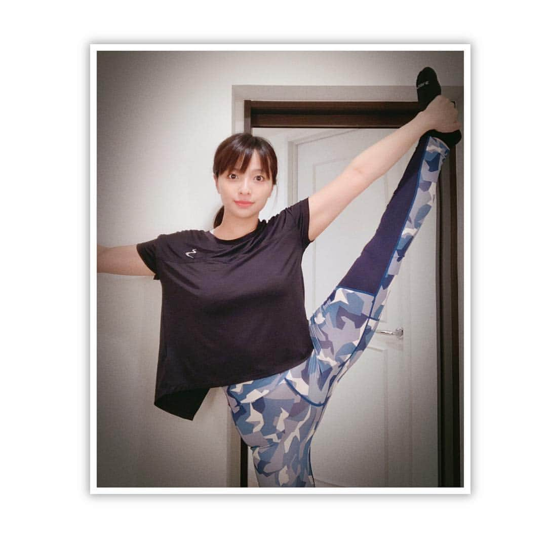 水崎綾女さんのインスタグラム写真 - (水崎綾女Instagram)「パーソナルトレーニング☺︎ 今日も疲れ果てた…笑。 渋谷店のトレーナーさんがとても素晴らしい‼︎筋肉や身体の使い方がずば抜けて詳しくて、本当にあったトレーニングをやってくれる。 地味だけどよく効くコアの部分を強化してくれるので、これからも続けたい…♡ #ブレンダジム  #Gym #personaltrainer #personaltraining # training #workout #blendreve #Diet #ダイエット #筋トレ #筋肉 #ヘルシー #healthy #筋肉女子 #Y字バランス #骨盤 #背筋 #腹筋女子」11月11日 0時19分 - misakiayame