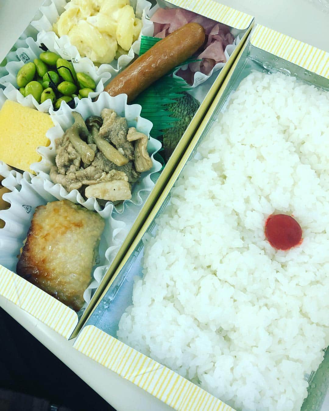 江口拓也さんのインスタグラム写真 - (江口拓也Instagram)「弁当🍙  #さんたく」11月11日 13時09分 - takuyaeguchi81