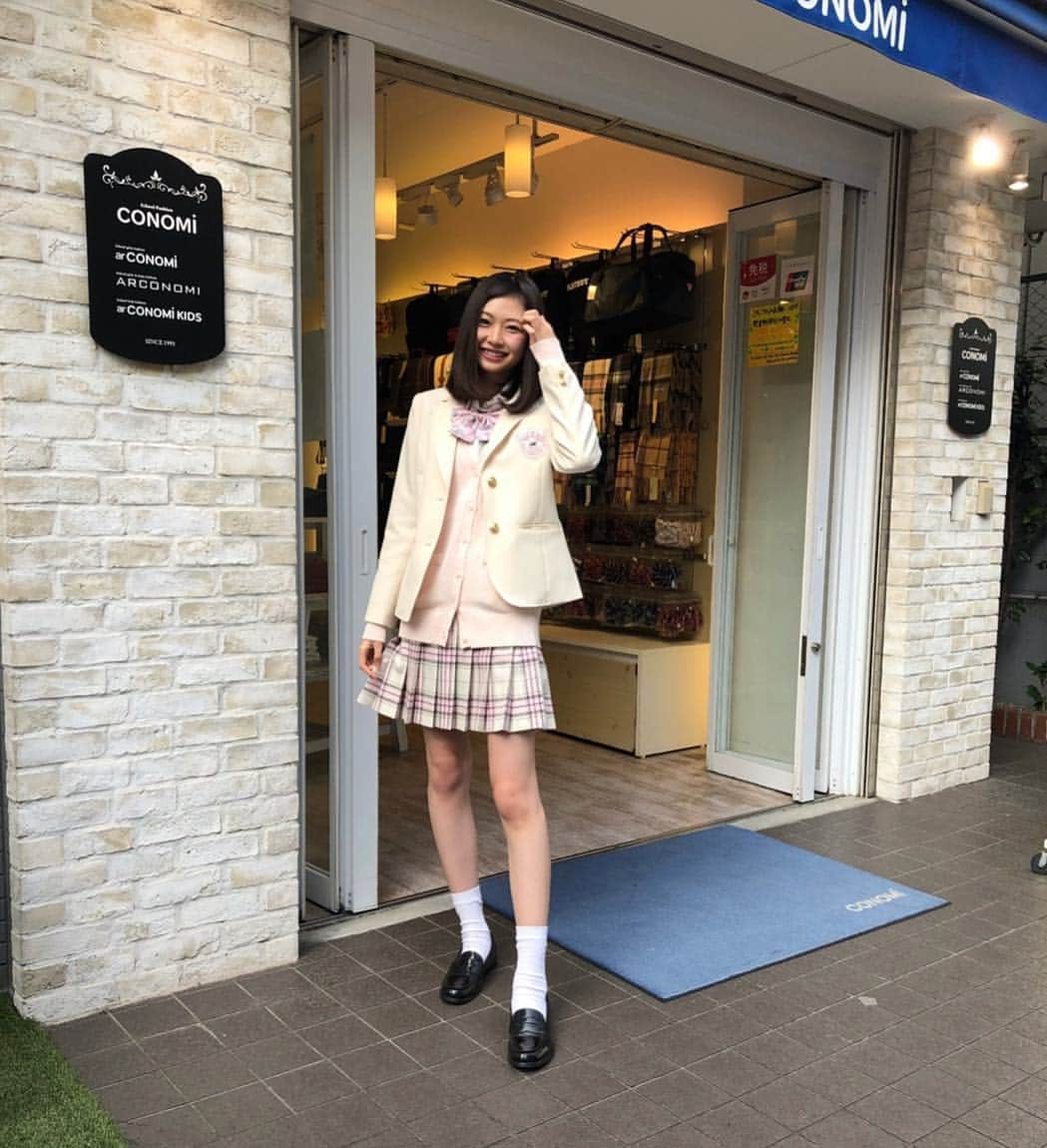 制服専門店CONOMiのインスタグラム