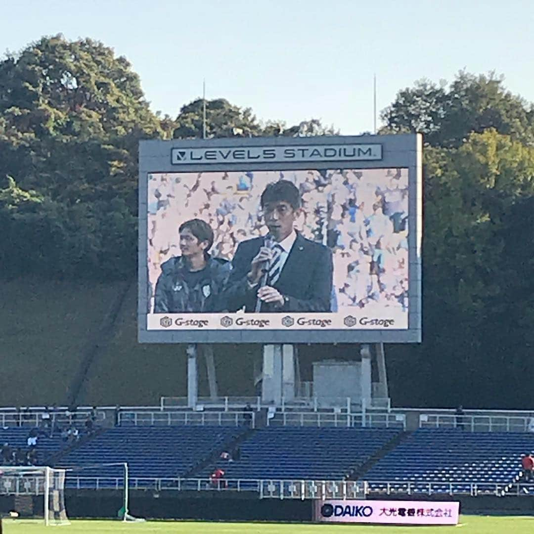 川崎優さんのインスタグラム写真 - (川崎優Instagram)「. . まなちゃん誘ってアビスパのホーム最終戦⚽️ 石津選手のゴールで先制、その1点を守り切って勝利！圍選手のビッグセーブも💪 残り１試合岐阜戦とプレーオフ３試合勝って…J1復帰に期待してます！ . . スタジアムの熱気にもパワーをもろた🧔🏼✨楽しかった〜♬明日も仕事がんばろう！！！ #avispa #アビスパ福岡 #レベルファイブスタジアム #レベスタ #昇 #当日券買えてよかった涙 #OFFICENOIR」11月11日 19時15分 - yuu__noir