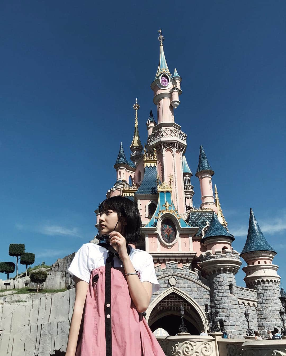 武田玲奈さんのインスタグラム写真 - (武田玲奈Instagram)「#disneylandparis 🏰💕 #温めていた写真放出中」11月11日 21時50分 - rena_takeda