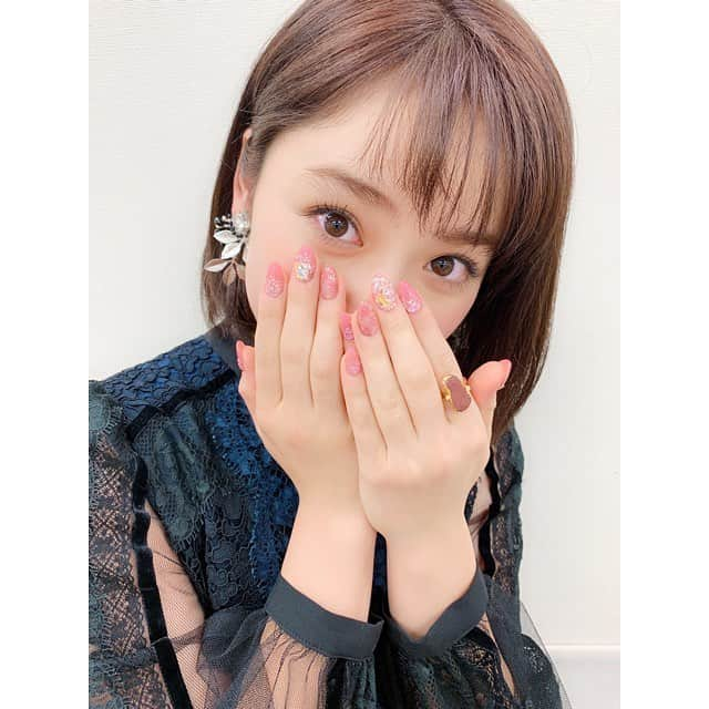 平祐奈さんのインスタグラム写真 - (平祐奈Instagram)「ネイルクイーン2018🎀協会新人賞 ありがとうございます☺️🙏 @marvelous_ebisu ☺️いつも手に魔法をかけて下さってありがとうございます。 とても華やかな1日でした💐 #ネイルクイーン #ドレスも素敵 #ブランドはタグ付けみてね #10代最後の日 #ソワソワ #ネイルをすると気持ちも弾むよね #会場にお越し下さった #YunaFamily  #ありがとうございました」11月11日 23時09分 - yunataira_official