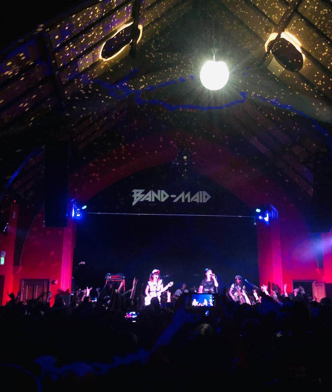 BAND-MAIDさんのインスタグラム写真 - (BAND-MAIDInstagram)「Thanx USA😆 #bandmaid #worlddomination #worldtour」11月12日 6時07分 - bandmaid.jp