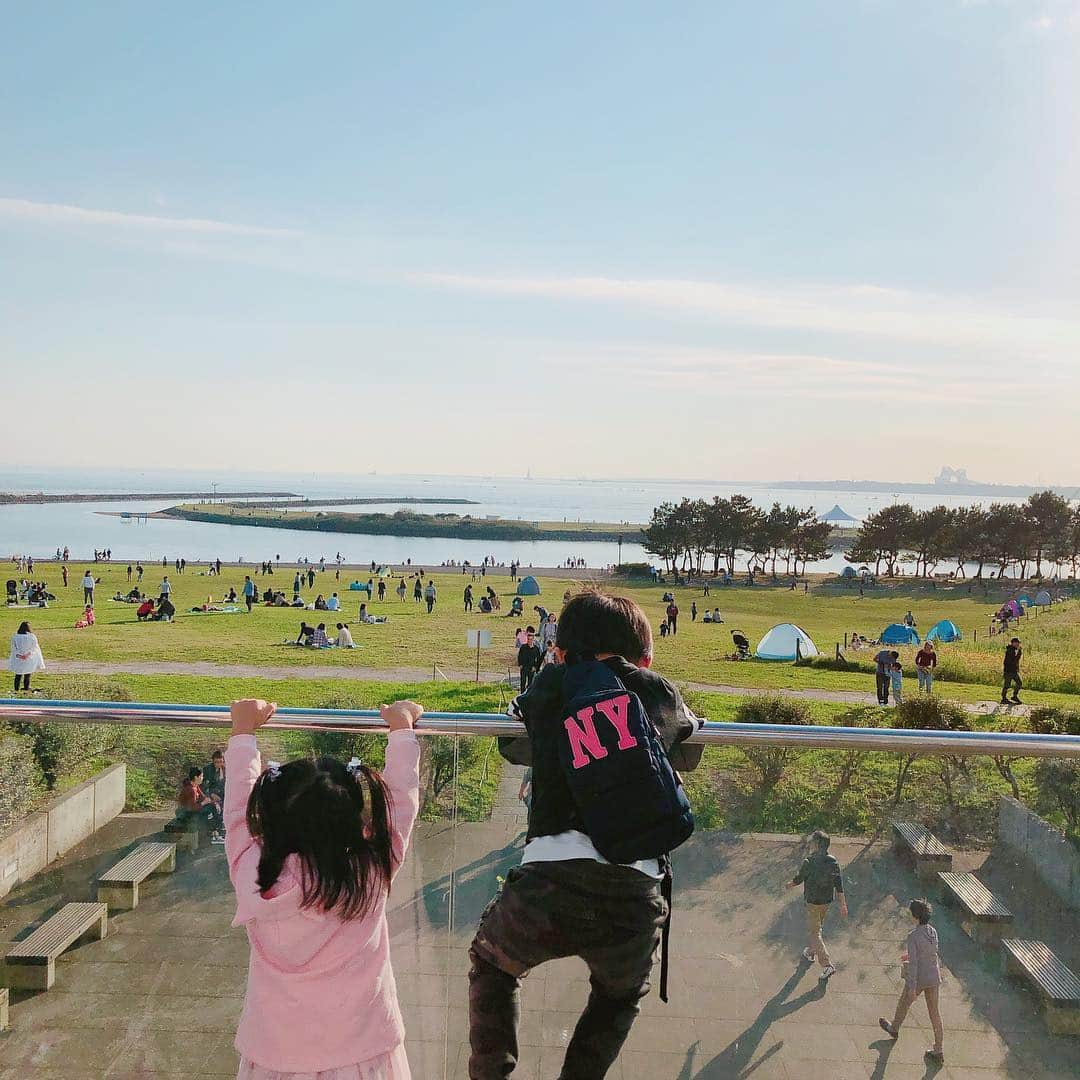 山内智恵さんのインスタグラム写真 - (山内智恵Instagram)「葛西臨海公園へ✨ ・ 撮影でしか来たことなかったけど💦 ・ ここって 観覧車、ゲーム場、海岸、出店、水族館、ホテルなどなど、いろいろ楽しめるんだねー💖💕💖 ・ もっとたくさん出店ほしいな✨ #山内智恵  #マキろん  #祇園まき  #葛西臨海公園」11月12日 18時36分 - chie_yamauchi