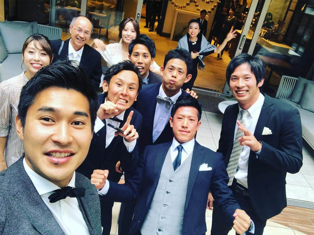 飯塚翔太さんのインスタグラム写真 - (飯塚翔太Instagram)「チームメイト松下の結婚式！ 良い時間でした！ありがとう！ 幸せのサポートみんなでします！笑 I was invited to my teammate wedding in tokyo. Omedeto. #matsushita#omedeto #ganbatte」11月12日 15時04分 - shoman0625