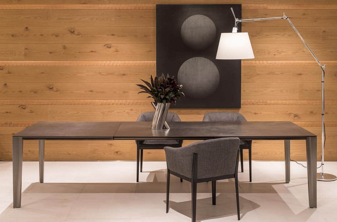 Cassina ixc. (カッシーナ・イクスシー) のインスタグラム
