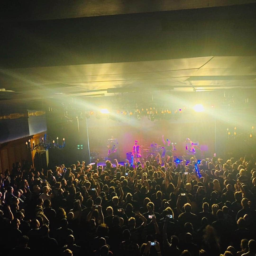 遠乃歌波さんのインスタグラム写真 - (遠乃歌波Instagram)「Thank you Los Angeles&San Francisco!! See you again😊💕✨ #bandmaid #宣告 #海外ツアー #japaneserock #girlsrock」11月13日 4時30分 - kanami_bandmaid