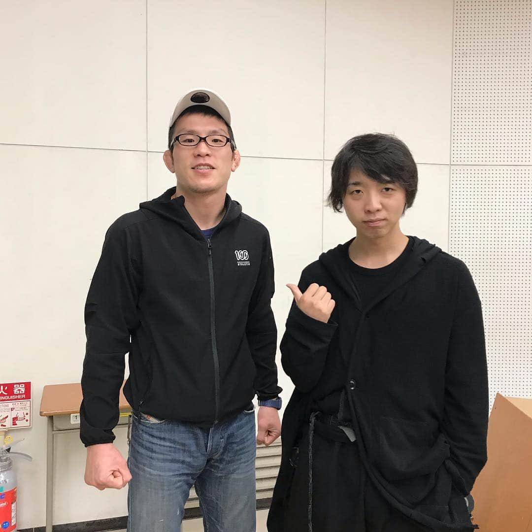 青木真也のインスタグラム：「落合陽一さんと筑波大学にて。#落合陽一#筑波大学#青木真也#youichiochiai #shinyaaoki」