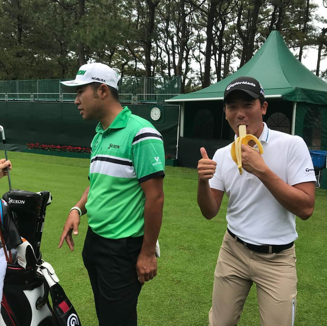 竹安俊也のインスタグラム：「今週はダンロップフェニックストーナメント！⛳️ 初出場でとてもテンション上がってます！日本のトーナメントでも少し違った特別な雰囲気があります！😋 今日の練習ラウンドは松山さんと🤭 #ダンロップフェニックストーナメント #松山英樹 プロ #竹安俊也  #刺激しかない」