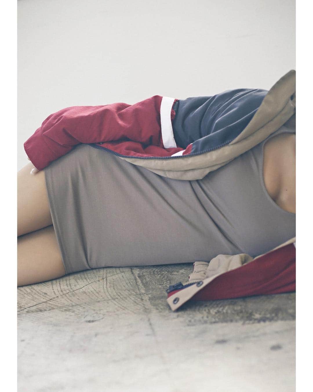 加治ひとみさんのインスタグラム写真 - (加治ひとみInstagram)「new!!🔥🔥 @gydajp  GYDA feat.Hitomi Kaji. 是非チェックしてね😌😌💓👌 #GYDA #fashion」11月13日 21時24分 - kaji_26