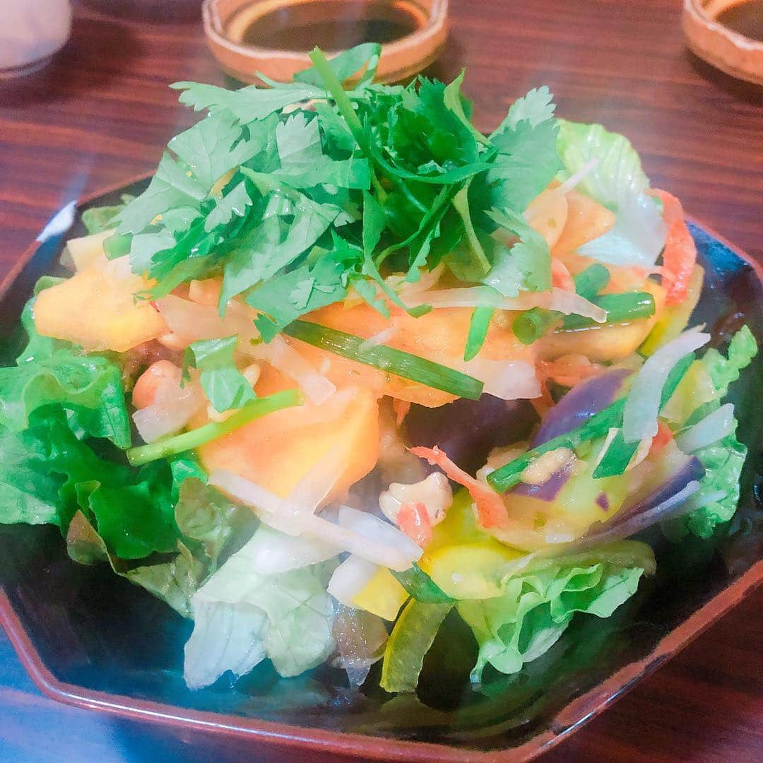 のインスタグラム：「わが最愛の飲み屋、西大井とりいちで。飲んだ食った。湘南新宿ライン乗って、気がついたら見たことない駅にいた。」